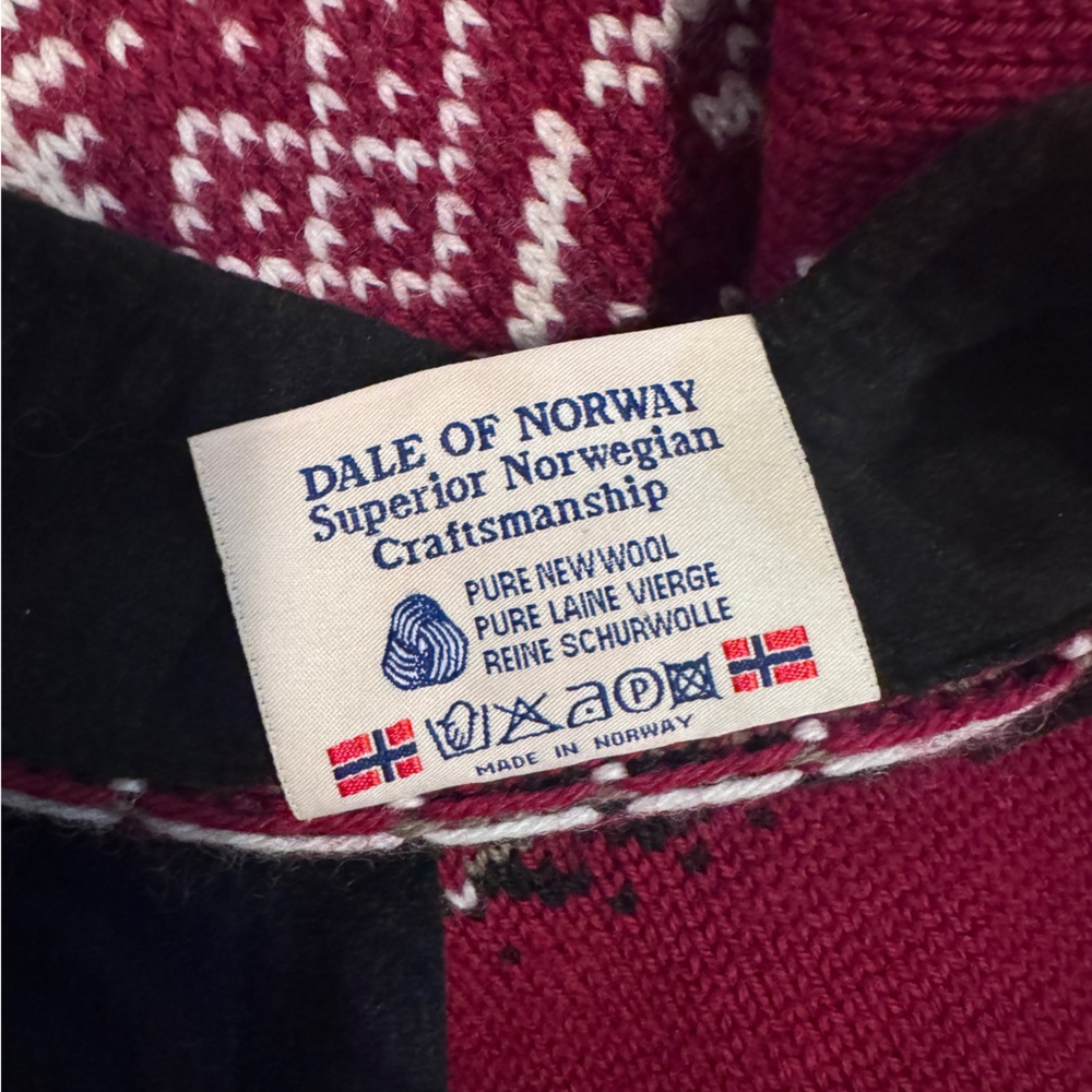 Dale of Norway 🇳🇴 Vintage Fair Isle Wool Sweater - Picture 4 of 8